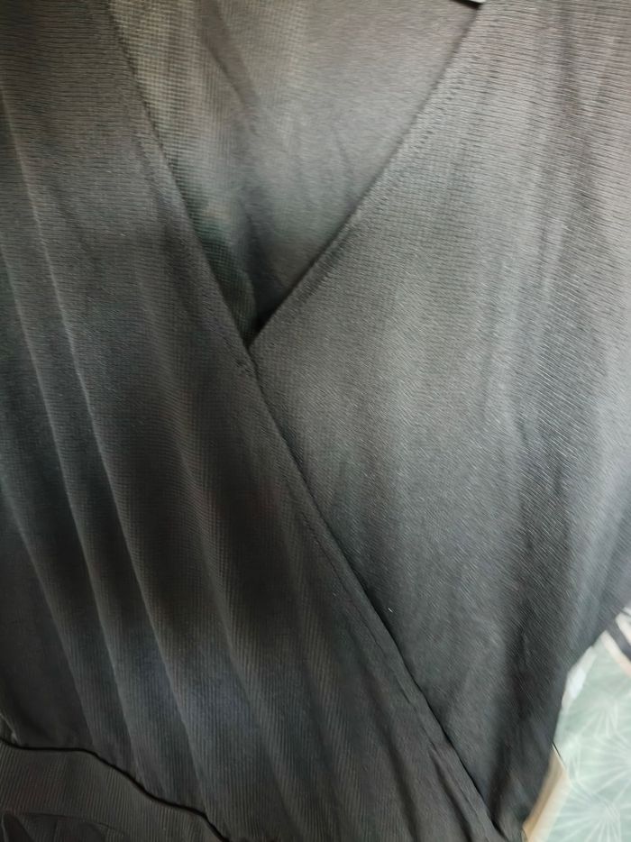 Combinaison noire Halara neuve avec étiquette - photo numéro 3