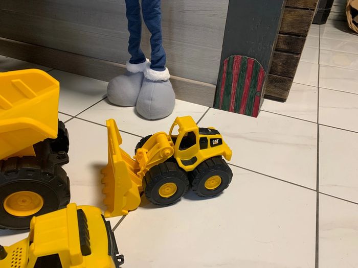 Lot véhicules chantier caterpillar - photo numéro 3