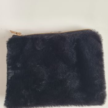 Belle trousse noire 