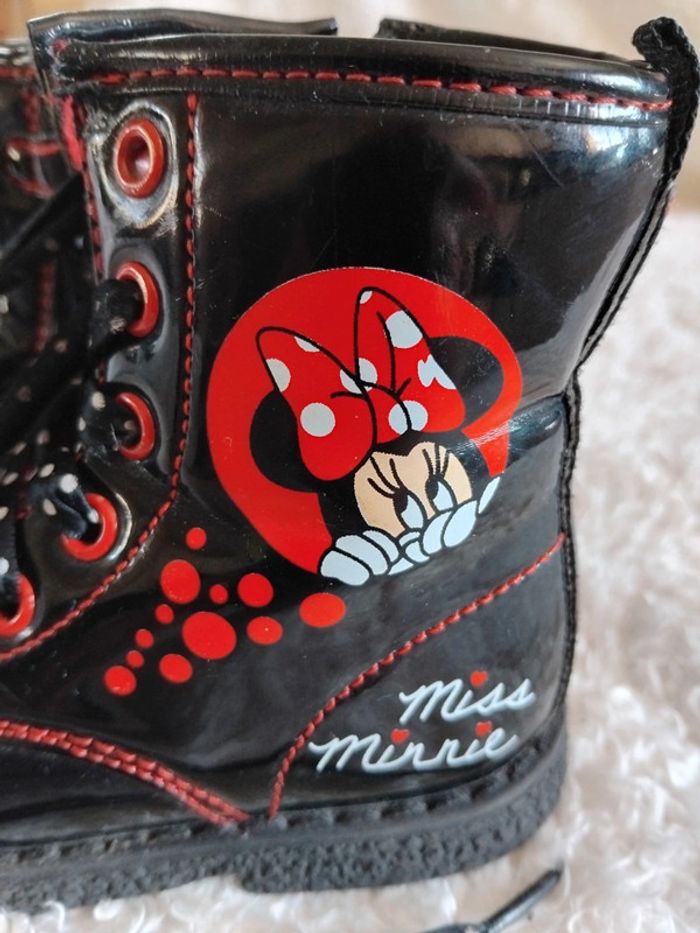 🩰 Jolie bottines/ Bottes Minnie - Pointure 23 - photo numéro 2