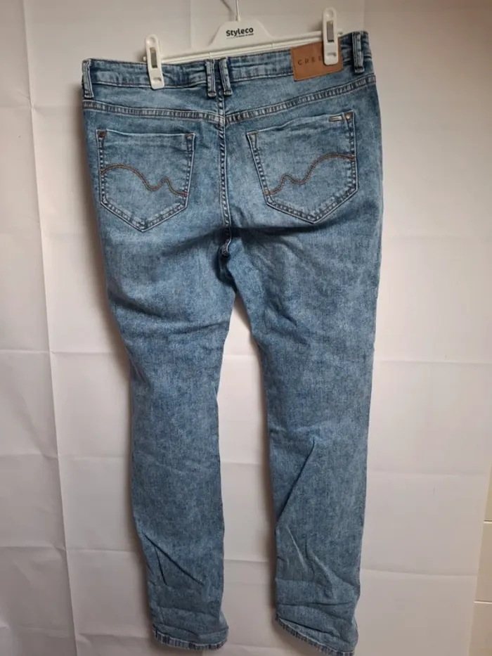 Jean taille 42 - photo numéro 2