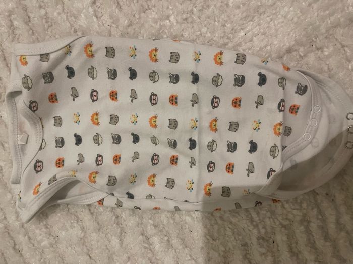 lot de vêtements bébé - photo numéro 7
