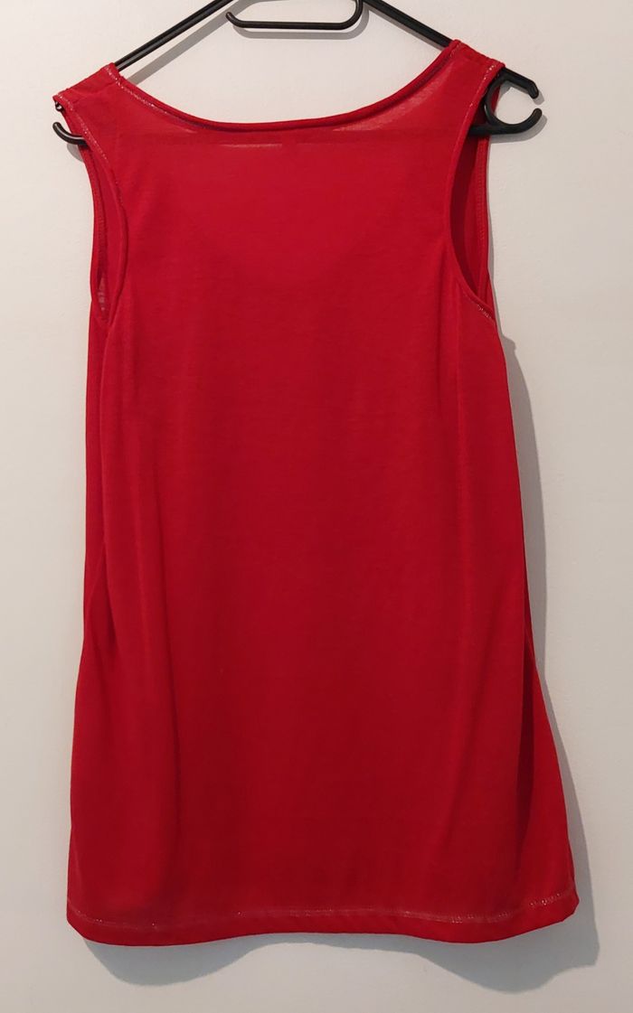 Robe rouge neuve - photo numéro 2