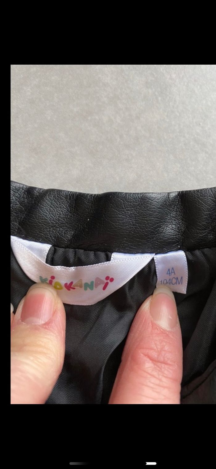 Manteau veste similicuir 4 ans - photo numéro 6