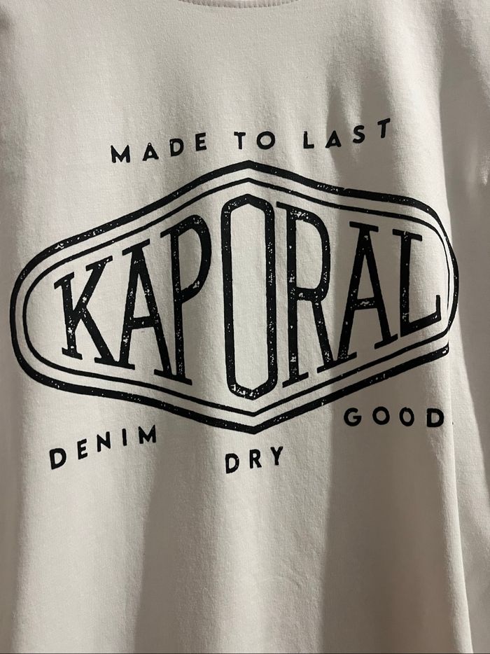 Tee shirt