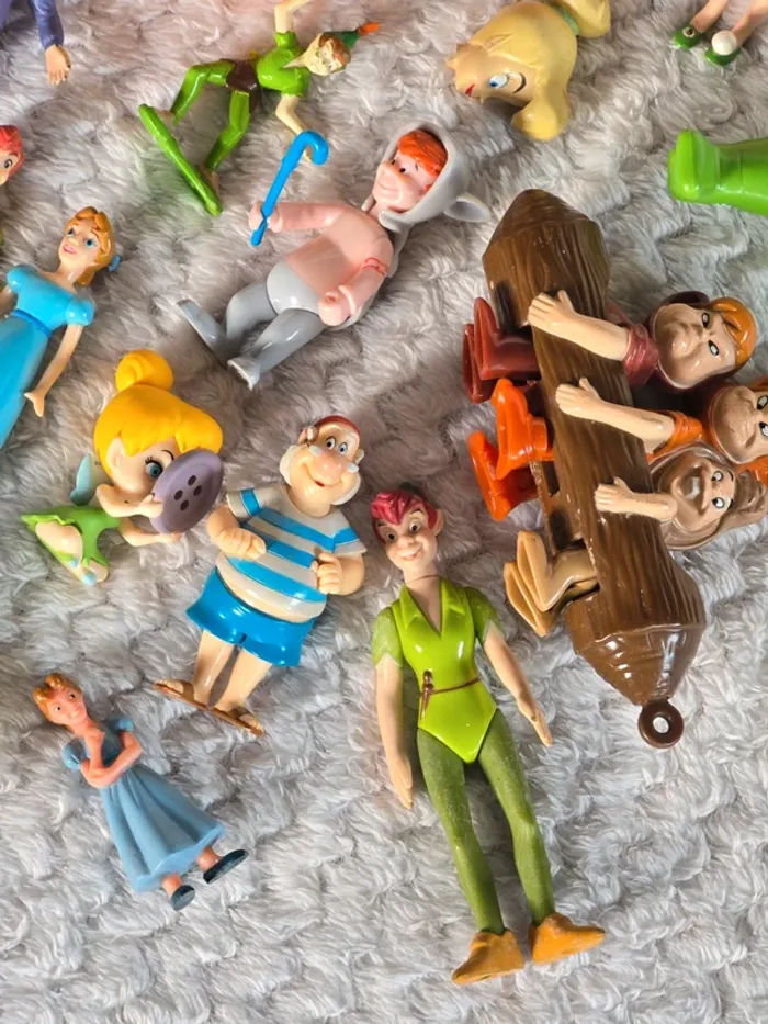Lot collection de jouets Disney Peter Pan et Clochette - photo numéro 2