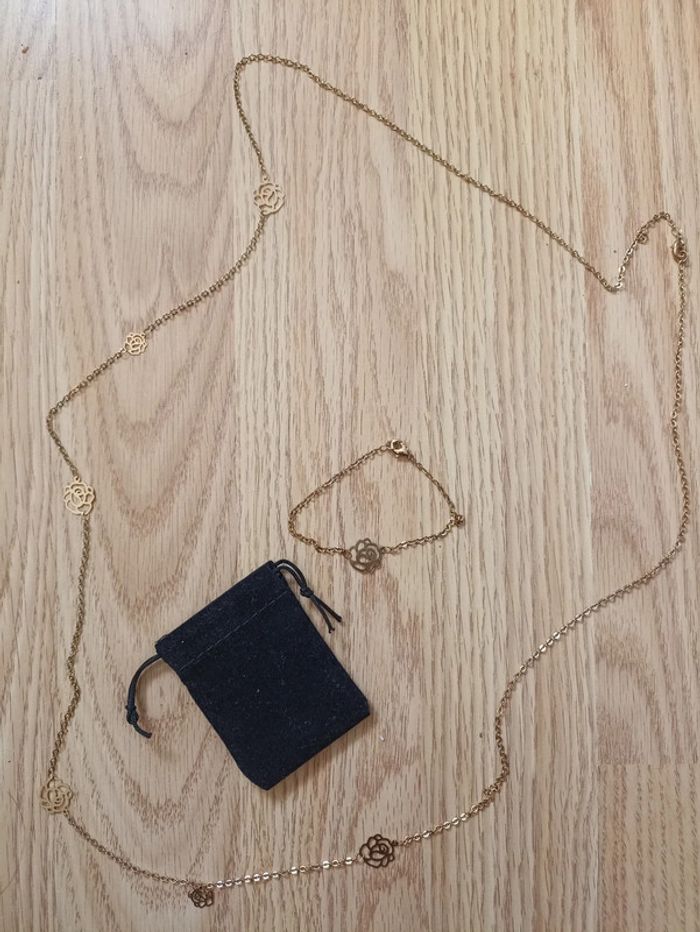 Lot sautoir et bracelet neufs