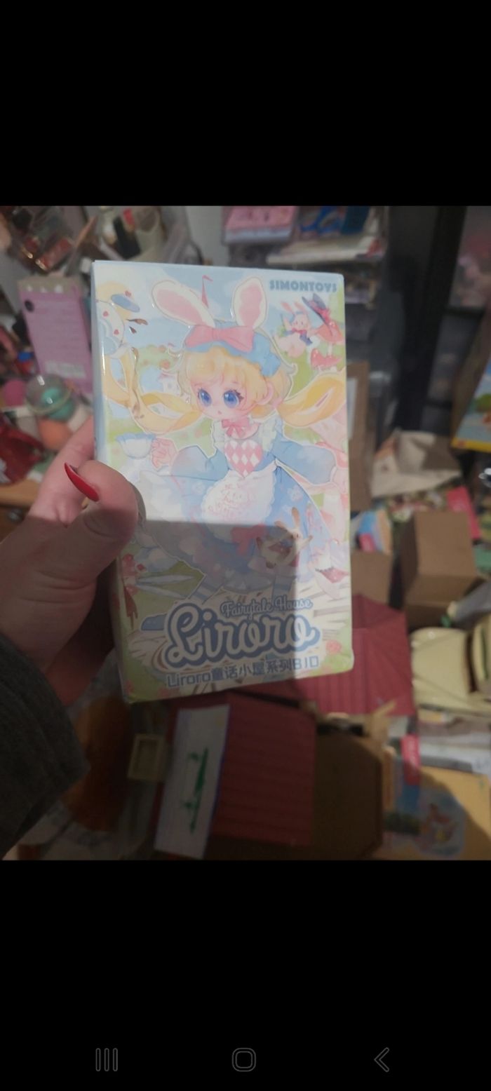 Poupée mystère articulé 2