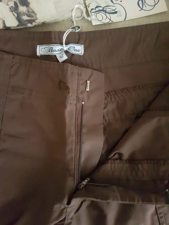 Pantacourt marron Basic One Taille 42 Neuf - photo numéro 5