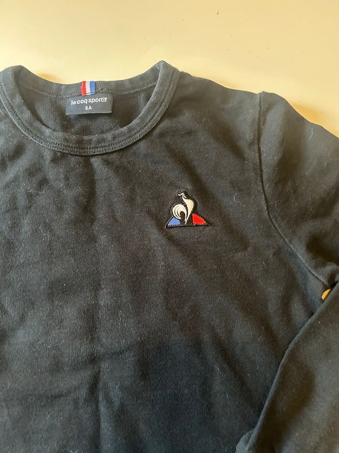 Pull / Sweat bon état pour garçon taille 6 ans couleur noir - photo numéro 2