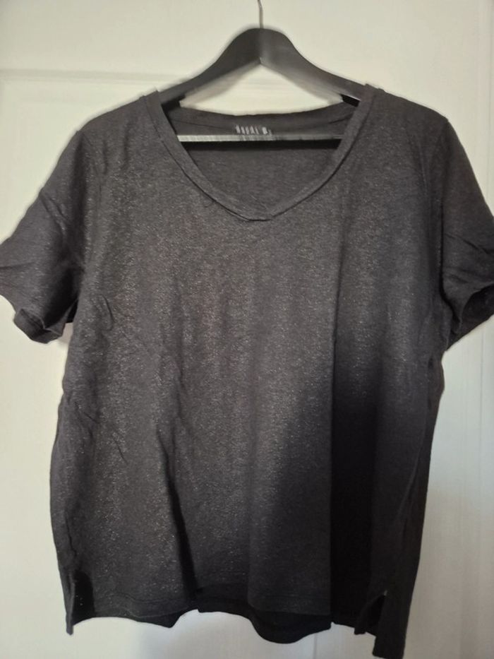 Tee-shirt noir Taille XL Patrice Bréal irisé - photo numéro 4