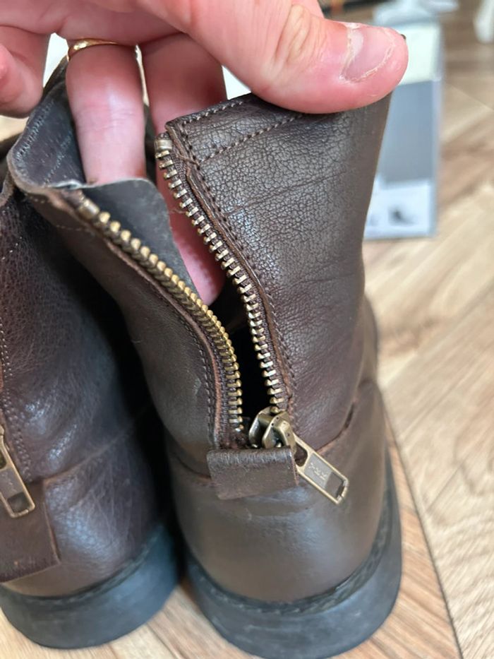 Paires de bottines Hexagone - photo numéro 4