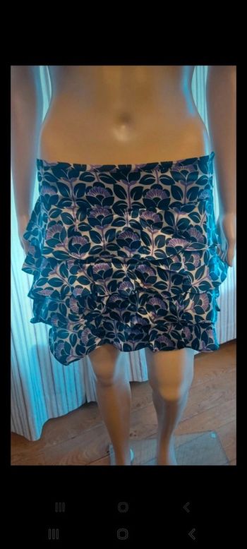 Mini jupe Dept 100% Soie taille S parfait état