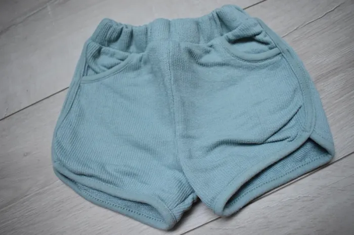 Short bébé garçon