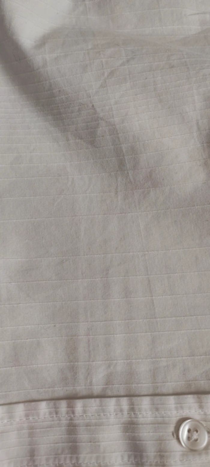 Chemise blanche homme coupe ajustée - photo numéro 10