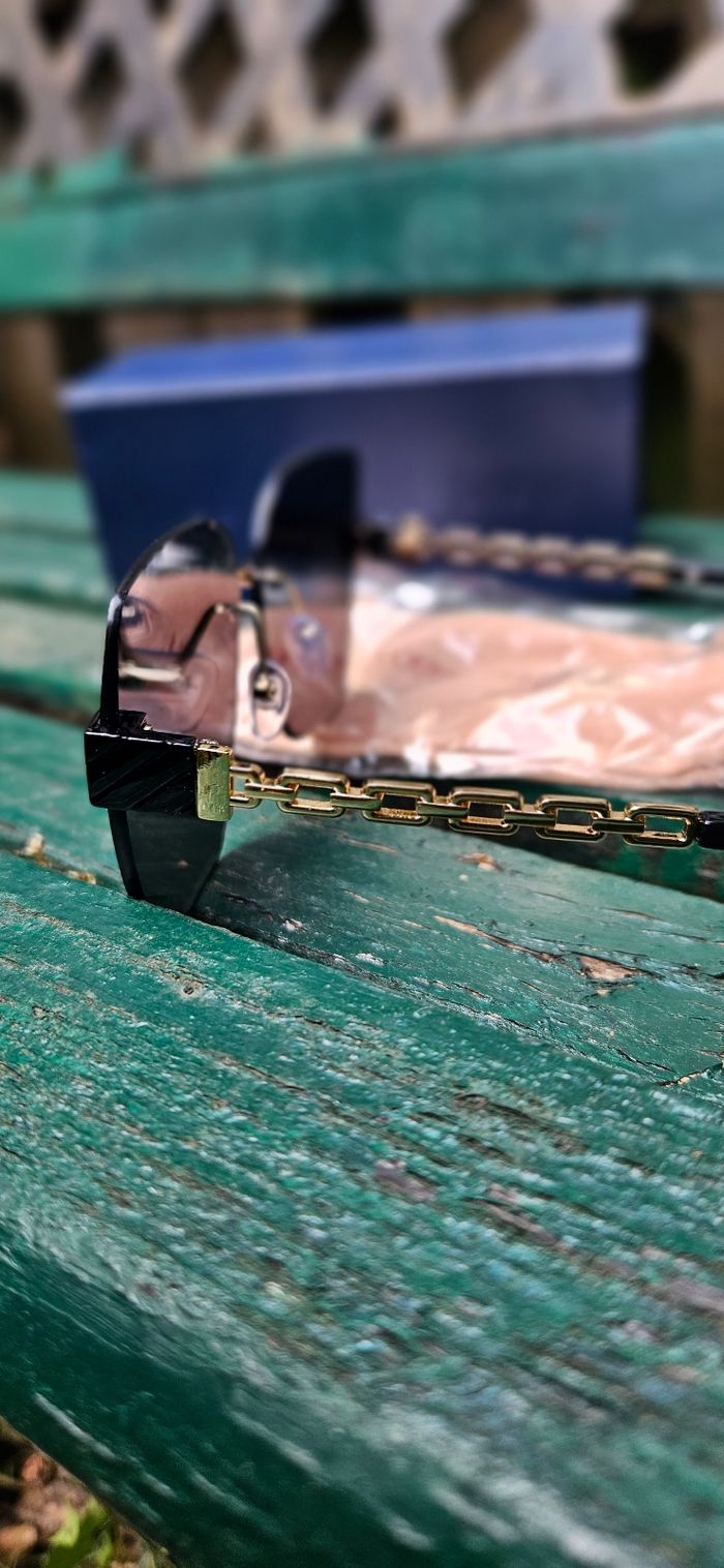 Magnifique lunettes de soleil Louis Vuitton neuf - photo numéro 6