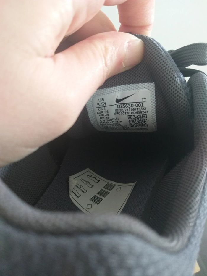 Basket air max neuve - photo numéro 4