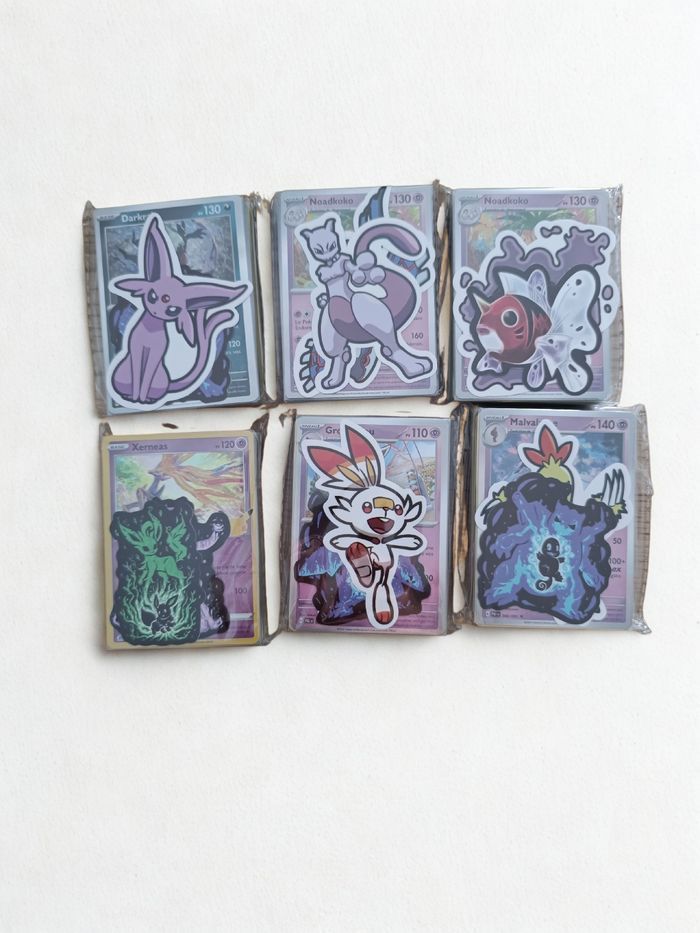 Lot de 50 Cartes Pokemon sans Double Dont 3 Brillantes + des autocollants - photo numéro 2