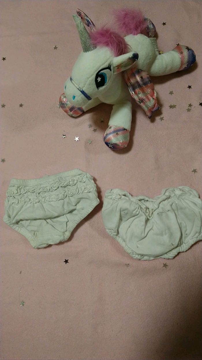 Lot de deux culottes taille 3 mois en très bon état - photo numéro 2