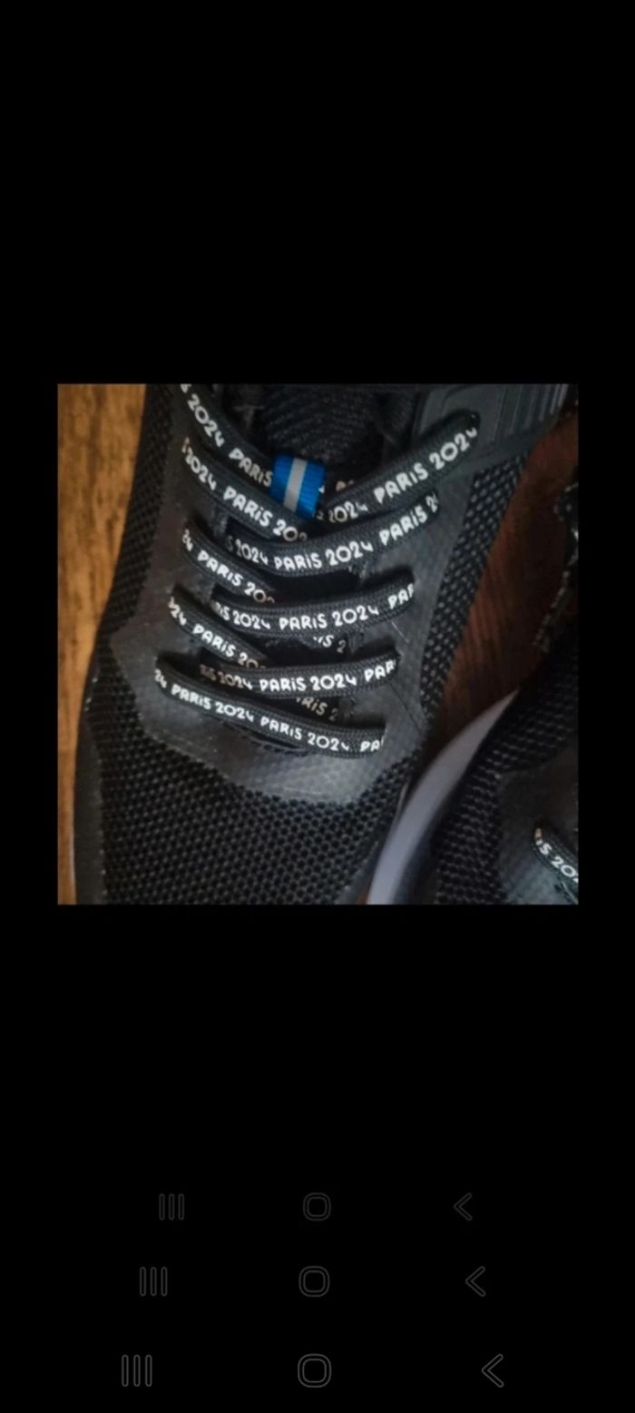 baskets PARIS JO 2024 taille 42 🎁 neuf  🎁 idée cadeau - photo numéro 3