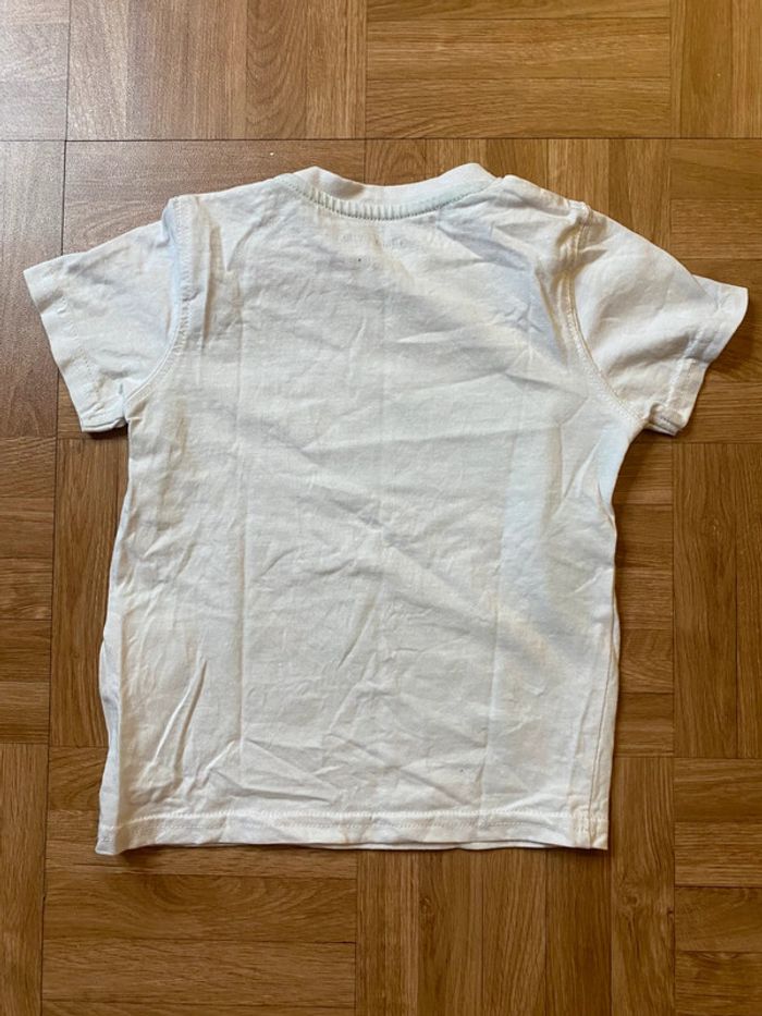 T-shirt motifs requin taille 18 mois Gémo - photo numéro 3
