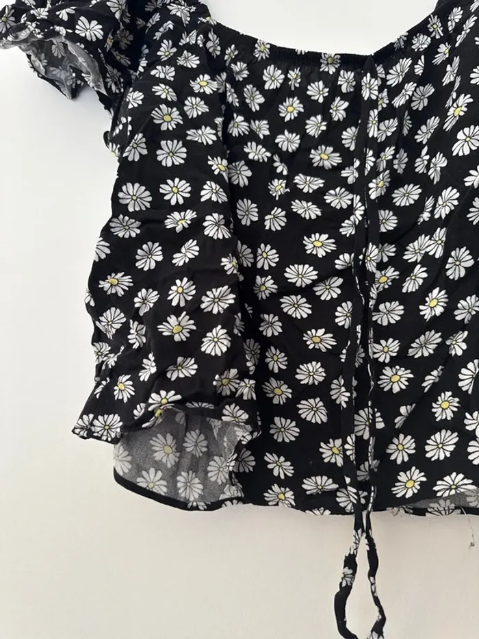 Blouse noire avec fleurs Primark - photo numéro 4