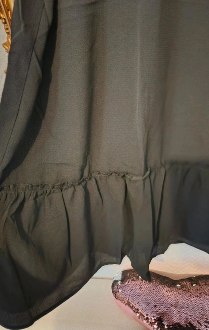 Robe noire - photo numéro 5