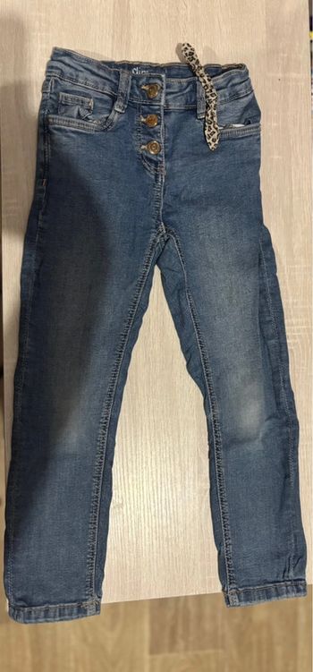 Jean tape à l’œil