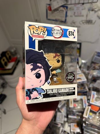 Funko Pop Tanjiro Kamado 874 Glow Chase - Demon Slayer