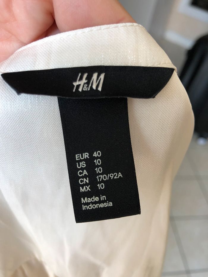 Chemise H&M neuve taille 40 - photo numéro 5