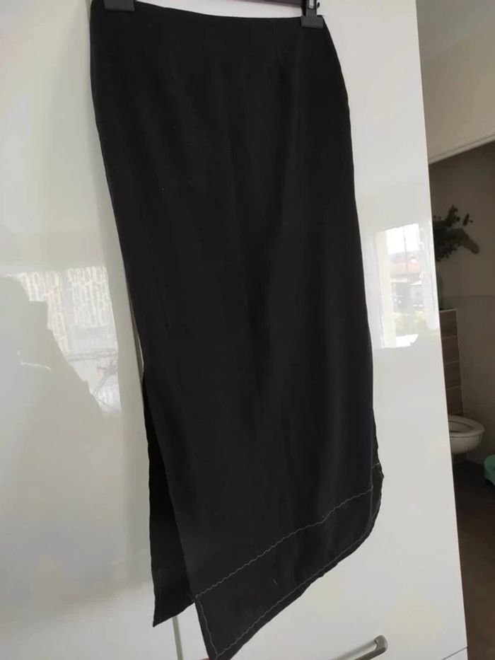 Jupe longue noire fendu - photo numéro 2