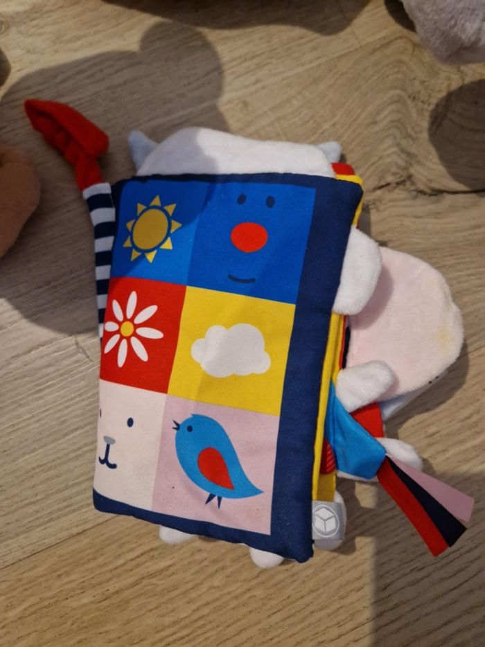 Lot jouets bébé - photo numéro 3