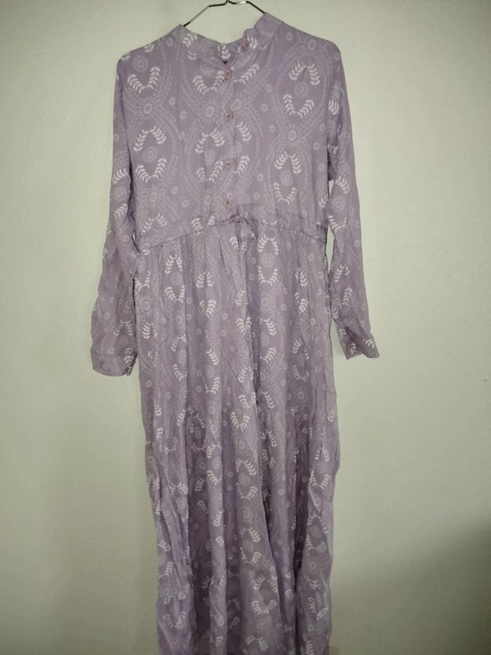 Robe longue violette taille 40