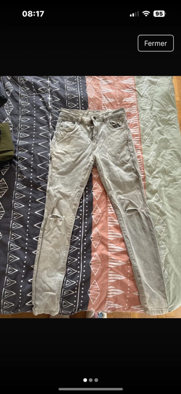 Jean Bershka - Taille 40 - - photo numéro 3