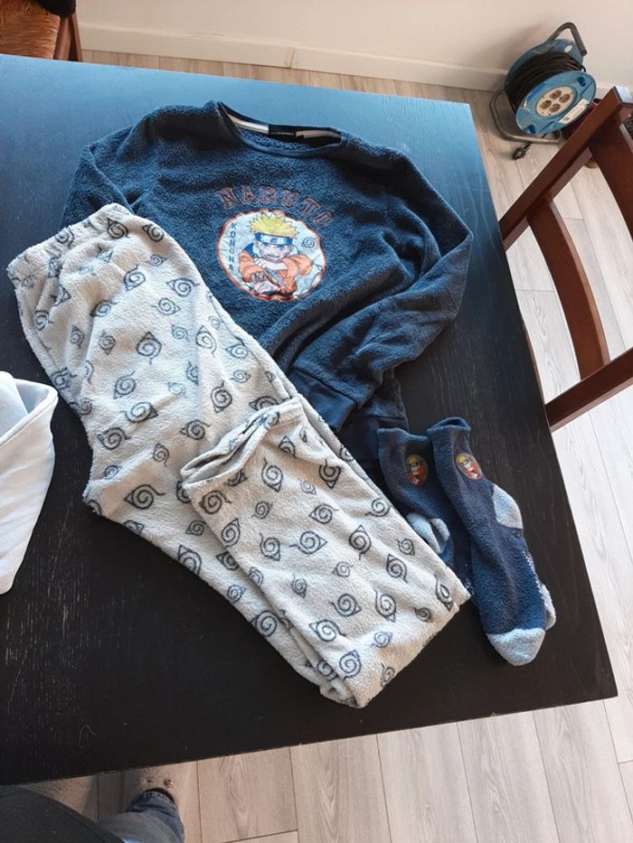 Lot vêtements naruto - photo numéro 8