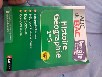 Livre  histoire géographie  en 1ere S