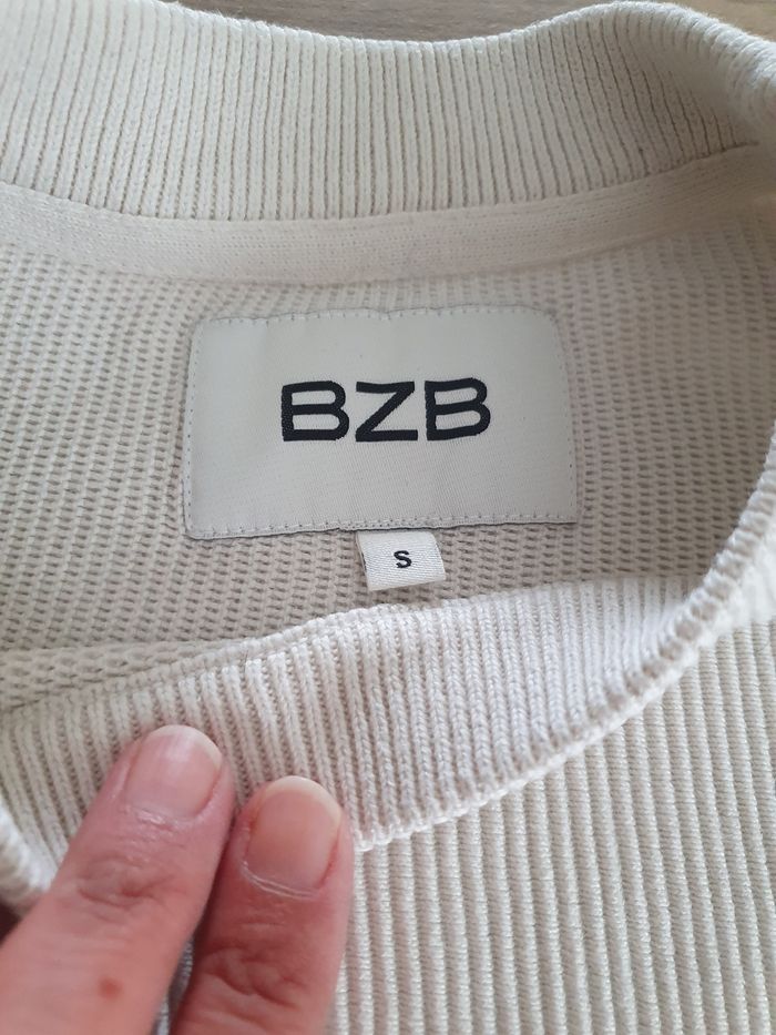 Pull beige bzb - photo numéro 2