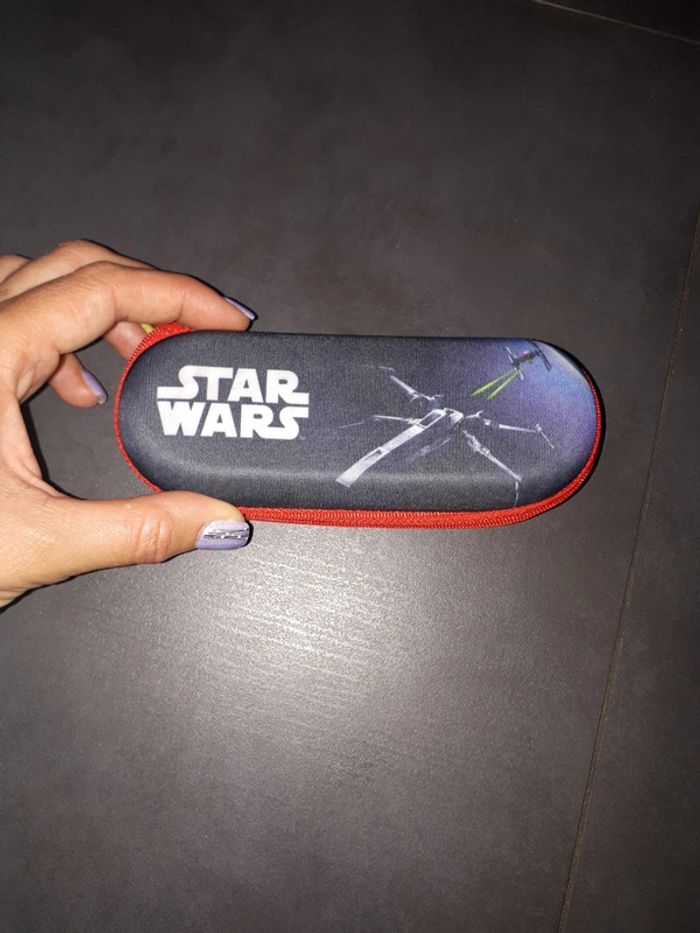 Boîtier de lunettes enfant Star Wars