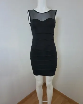 Robe noire sexy & élégante – soirée / sortie