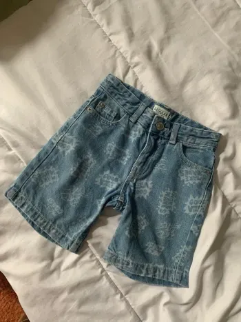 Short en jeans