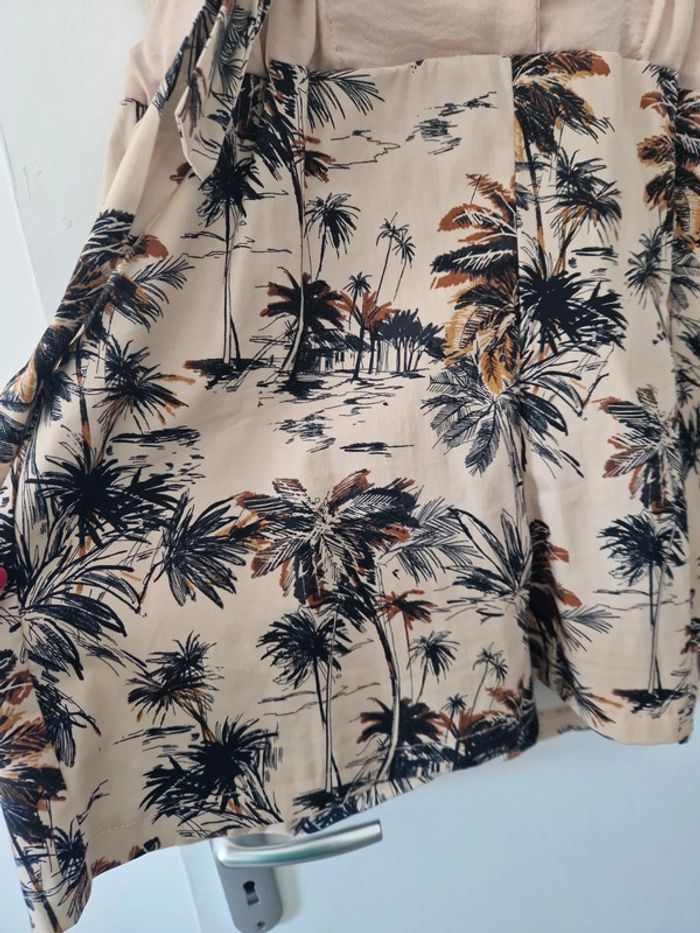 Combishort femme été habillé beige motif palmier ceinture taille L neuf sans étiquette much money - photo numéro 3