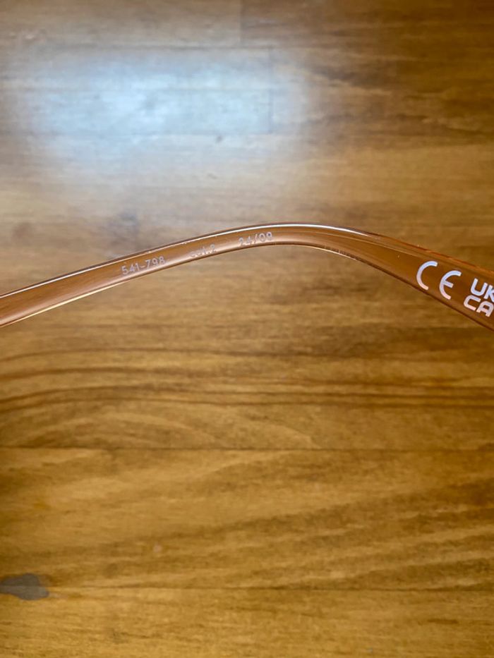 Lunette de soleil - photo numéro 6
