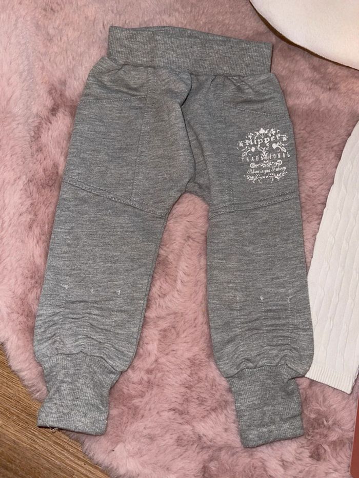 Lot de 2 pantalons 6 mois - photo numéro 2