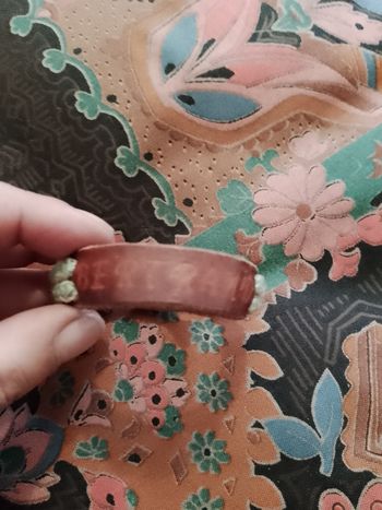 bracelet en cuir marron/Vert Bertrand vintage années 80.