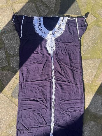Djellaba bleu marine et blanche taille 38