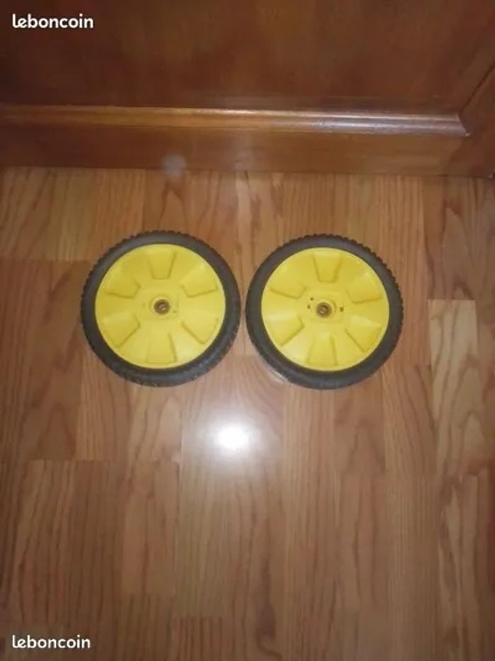 Roues tondeuse John Deer Neuves