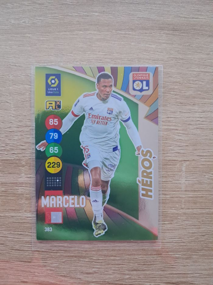 Carte de foot panini Marcelo OL - photo numéro 3