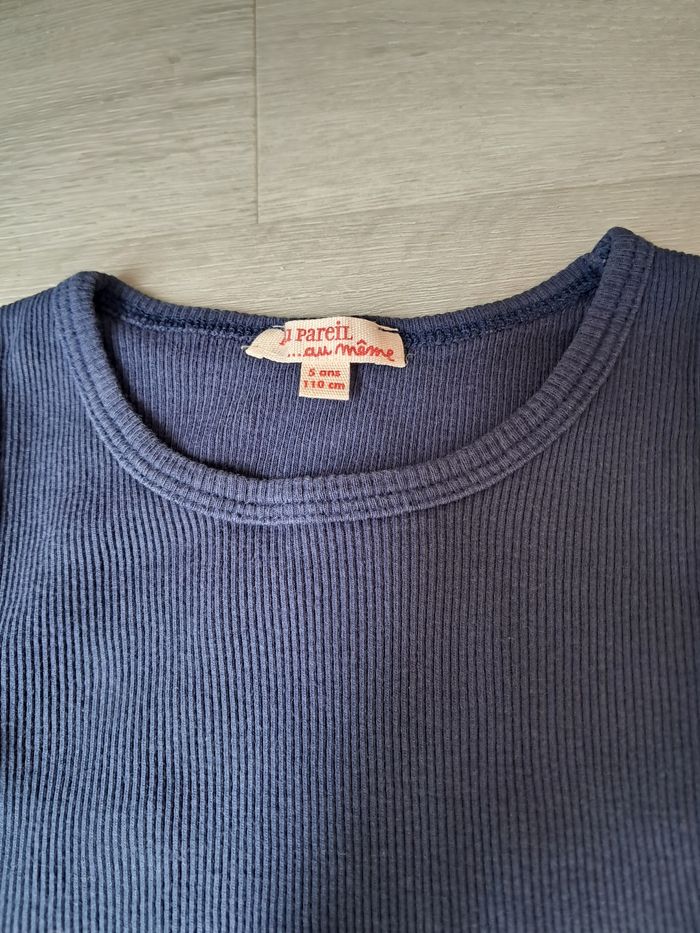 Lot vêtements 5 ans - photo numéro 9