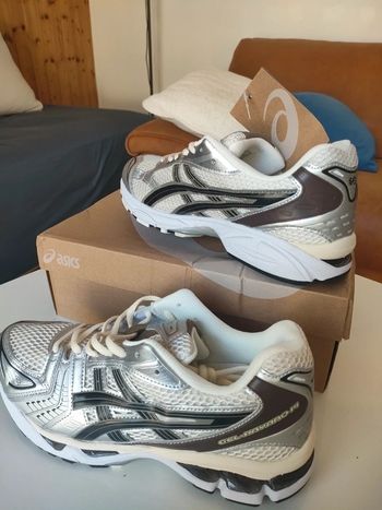 Asics kayano 14  40.5