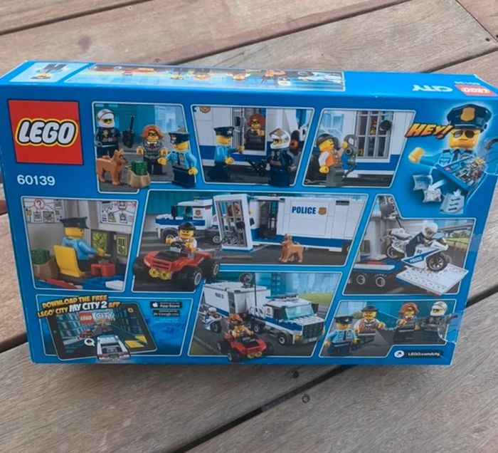 Lego City poste de commandement - photo numéro 4